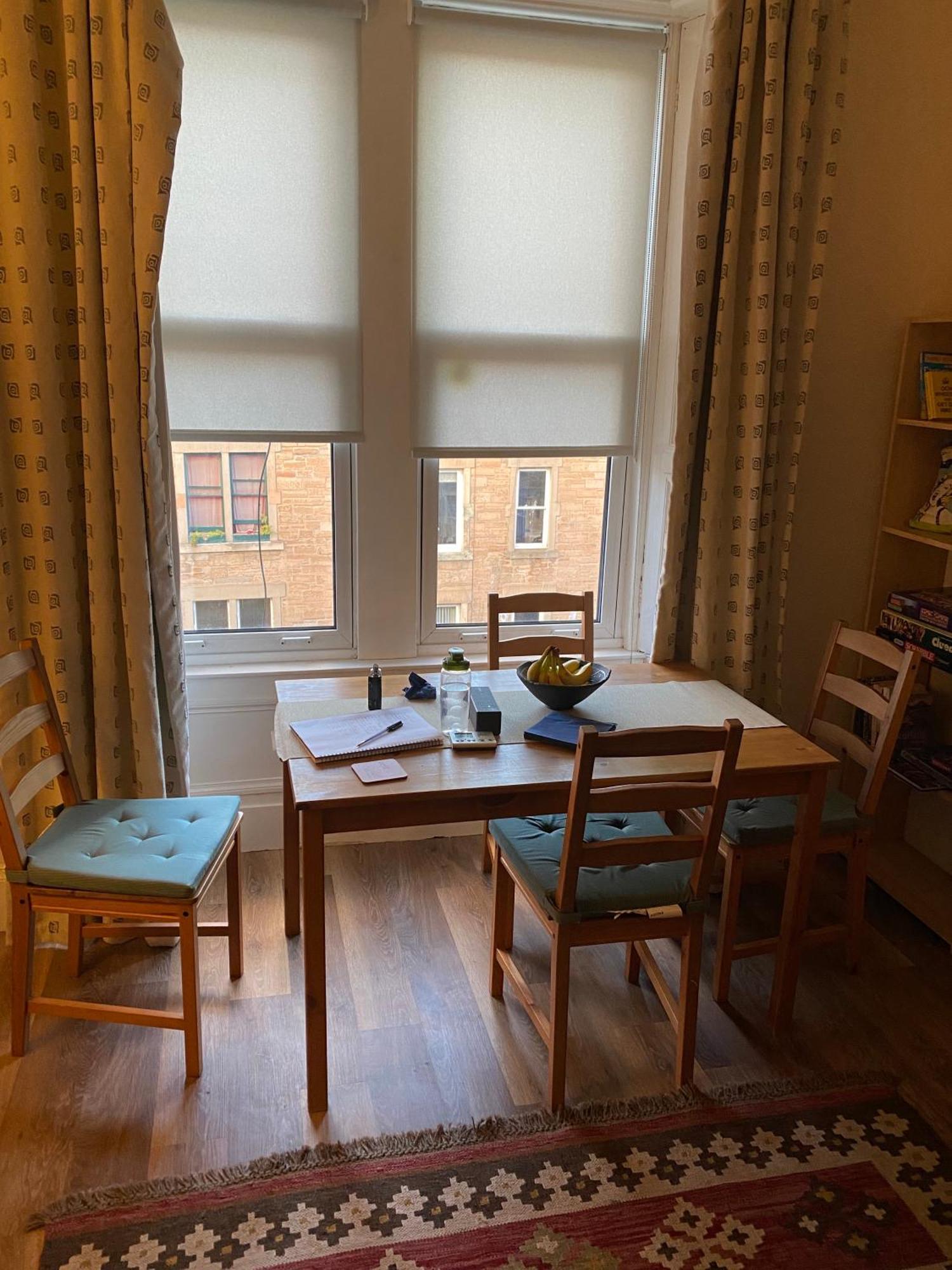 Central Room In Historic Tenement Shared Apartment Near Old Town Edimburgo Exterior foto