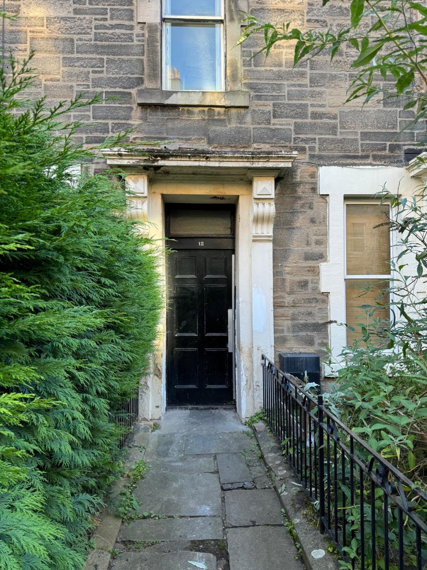 Central Room In Historic Tenement Shared Apartment Near Old Town Edimburgo Exterior foto